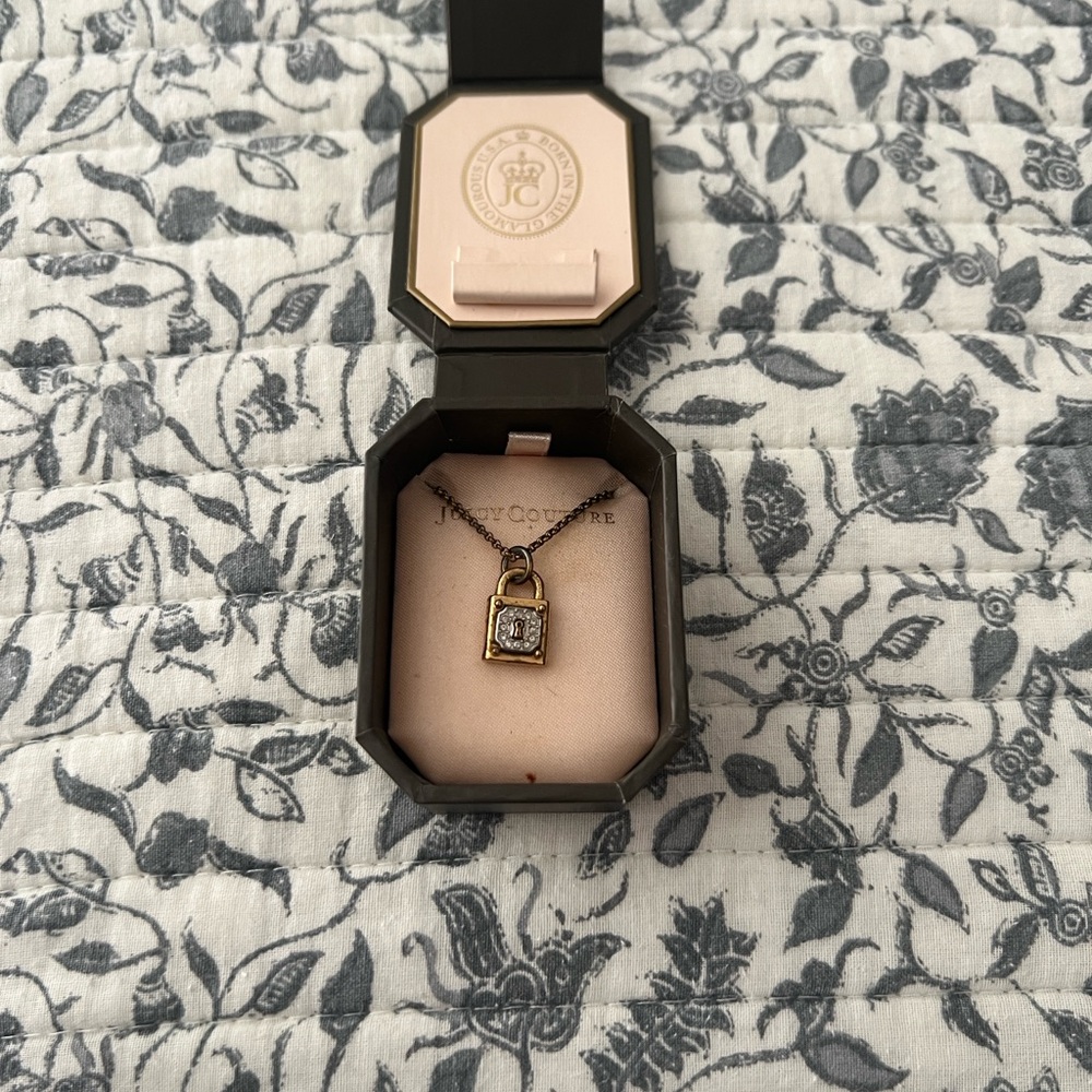 Vintage Juicy Couture Gold and Silver Lock Necklace